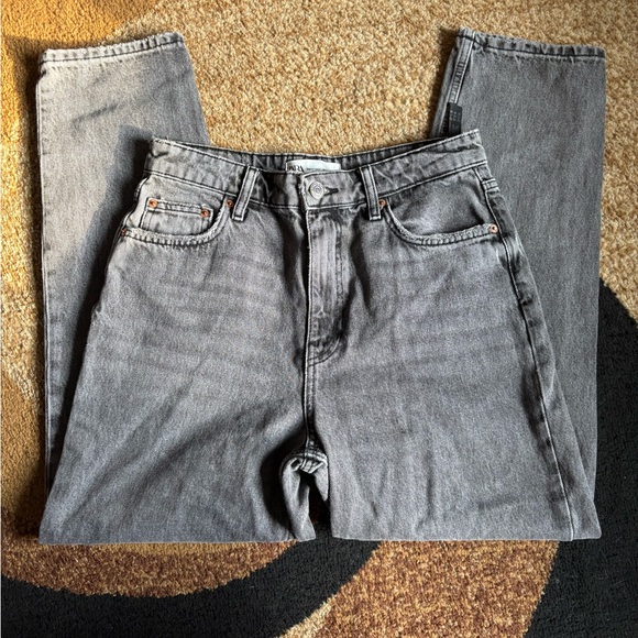 Zara High Waisted the 90s Mom fit Jeans - Picture 5 of 8